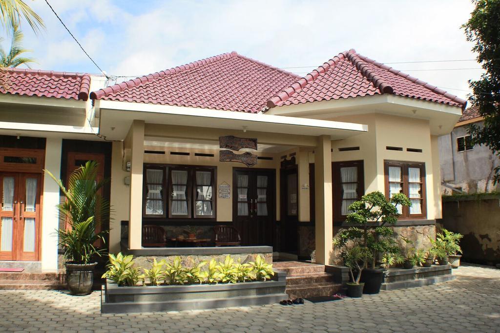 RITMA Guest House Syariah Banyuwangi  Bagian luar foto